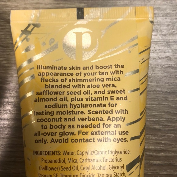 Perfectly Posh You’re in Luxe - Picture 2 of 3